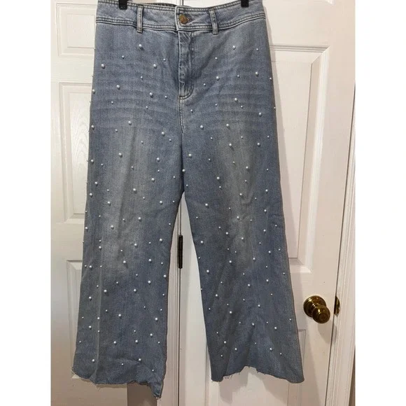 Antonio Melani Pearl Embellished Wide Leg Jeans Light Wash Blue Frayed Hem 12 - Picture 4 of 9